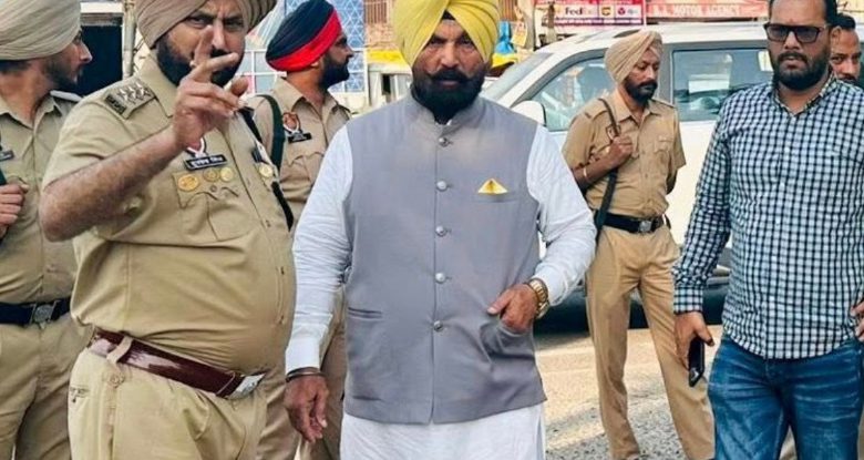 ਵਿਧਾਨ ਸਭਾ ਵਿੱਚ ਪ੍ਰਾਈਵੇਟ ਬਿੱਲ ਪੇਸ਼ ਕਰਨਗੇ ਲੁਧਿਆਣਾ ਦੇ ਵਿਧਾਇਕ, ਕੁਲਵੰਤ ਸਿੱਧੂ ਨੇ ਸਪੀਕਰ ਤੋਂ ਮੰਗੀ ਇਜਾਜ਼ਤ 1 fhff