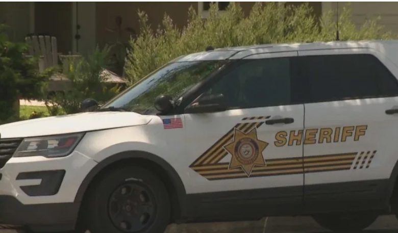 ਕਾਰਗੋ ਚੋਰੀ: ਅਮਰੀਕਾ ਵਿੱਚ ਬਹੁ-ਮਿਲੀਅਨ ਡਾਲਰ ਦੇ ਟਰਾਂਸਪੋਰਟ ਧੋਖਾਧੜੀ ਦੇ ਦੋਸ਼ ਵਿੱਚ 12 ਪੰਜਾਬੀ ਗ੍ਰਿਫ਼ਤਾਰ 1 sddsd