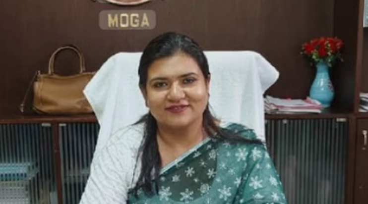 2 ਕਰੋੜ ਰੁਪਏ ਦੇ ਗਬਨ ਮਾਮਲੇ ਚ PCS ਡਿਪਟੀ ਕਮਿਸ਼ਨਰ ਚਾਰੂਮਿਤਾ ਸ਼ੇਖਰ, ਮੁਅੱਤਲ 1 144 1