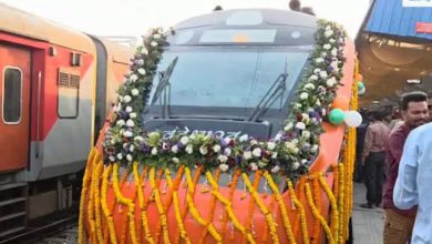 ਫਿਰੋਜ਼ਪੁਰ-ਦਿੱਲੀ ਵੰਦੇ ਭਾਰਤ ਐਕਸਪ੍ਰੈਸ ਸ਼ੁਰੂ, PM ਮੋਦੀ ਨੇ ਦਿਖਾਈ ਹਰੀ ਝੰਡੀ 2 Photo of ਫਿਰੋਜ਼ਪੁਰ-ਦਿੱਲੀ ਵੰਦੇ ਭਾਰਤ ਐਕਸਪ੍ਰੈਸ ਸ਼ੁਰੂ, PM ਮੋਦੀ ਨੇ ਦਿਖਾਈ ਹਰੀ ਝੰਡੀ