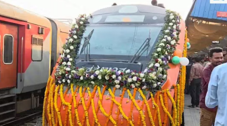 ਫਿਰੋਜ਼ਪੁਰ-ਦਿੱਲੀ ਵੰਦੇ ਭਾਰਤ ਐਕਸਪ੍ਰੈਸ ਸ਼ੁਰੂ, PM ਮੋਦੀ ਨੇ ਦਿਖਾਈ ਹਰੀ ਝੰਡੀ 1 144 5