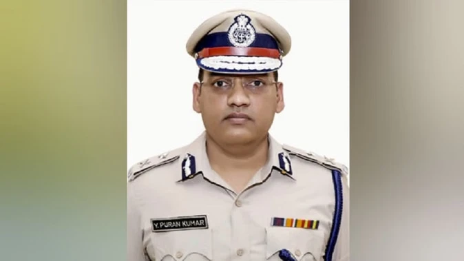 ADGP Y. ਪੂਰਨ ਕੁਮਾਰ ਦੀ ਖੁਦਕੁਸ਼ੀ ਜਾਂਚ, ਪੁਲਿਸ ਅਧਿਕਾਰੀਆਂ ਤੋਂ ਪੁੱਛਗਿੱਛ 1 1762067511 LJMIjH