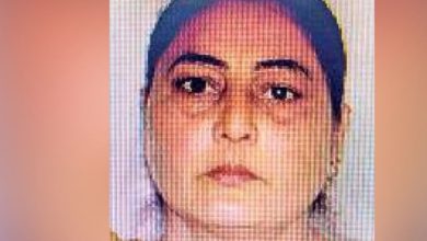 Photo of ਸਿੱਖ ਜਥੇ ਵਿਚੋਂ ਫਰਾਰ ਹੋਈ ਮਹਿਲਾ, ਪਾਕਿਸਤਾਨ ਦੀ ਪੁਲਿਸ ਵਲੋਂ ਗੰਭੀਰਤਾ ਨਾਲ ਜਾਂਚ ਕਰਦਿਆਂ ਭਜਾ ਕੇ ਲੈ ਜਾਣ ਵਾਲੇ ਮਰਦ ਦੇ ਘਰ ਤੱਕ ਪਹੁੰਚ