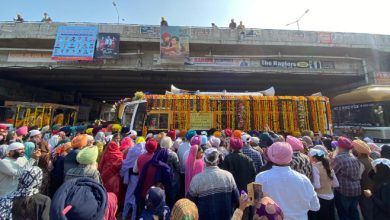ਨਗਰ ਕੀਰਤਨ ਚ ਸੰਗਤਾਂ ਦੀਆਂ ਜੇਬ੍ਹ ਕੱਟਣ ਵਾਲੀਆਂ ਔਰਤਾਂ ਕਾਬੂ 2 Photo of ਨਗਰ ਕੀਰਤਨ ਚ ਸੰਗਤਾਂ ਦੀਆਂ ਜੇਬ੍ਹ ਕੱਟਣ ਵਾਲੀਆਂ ਔਰਤਾਂ ਕਾਬੂ