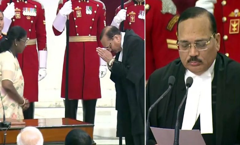 Justice Surya Kant ਬਣੇ ਦੇਸ਼ ਦੇ 53ਵੇਂ CJI, ਰਾਸ਼ਟਰਪਤੀ Droupadi Murmu ਨੇ ਚੁਕਾਈ ਸਹੁੰ 1 588377985 1377506597663104 662370123495735736 n 8