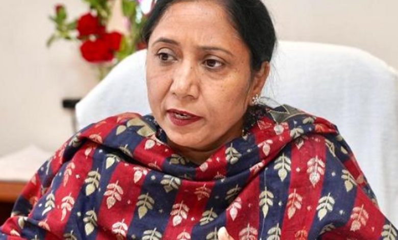 ਕੰਮਕਾਜੀ ਔਰਤਾਂ ਲਈ ਮਾਨ ਸਰਕਾਰ ਦਾ ਵੱਡਾ ਐਲਾਨ, ਦੂਜੇ ਸ਼ਹਿਰਾਂ ‘ਚ ਰਹਿਣ ਦੀ ਸਮੱਸਿਆ ਹੋਵੇਗੀ 1 D5 1