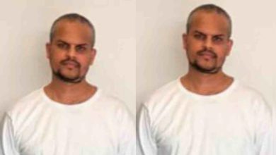 ਯੂਏਈ ਤੋਂ ਗ੍ਰਿਫ਼ਤਾਰ ਕਰਕੇ ਭਾਰਤ ਵਾਪਸ ਲਿਆਂਦਾ ਗਿਆ ਭਗੌੜੇ ਜਗਦੀਸ਼ ਪੁਨੇਥਾ ਨੂੰ 5 Photo of ਯੂਏਈ ਤੋਂ ਗ੍ਰਿਫ਼ਤਾਰ ਕਰਕੇ ਭਾਰਤ ਵਾਪਸ ਲਿਆਂਦਾ ਗਿਆ ਭਗੌੜੇ ਜਗਦੀਸ਼ ਪੁਨੇਥਾ ਨੂੰ