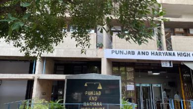 ਸਰਪੰਚ ਦੀ ਚੋਣ ’ਚ ਵੋਟਾਂ ਨਾਲ ਛੇੜਛਾੜ ’ਤੇ ਹਾਈ ਕੋਰਟ ਦਾ ਰੁਖ਼ ਸਖ਼ਤ, ਪੰਜਾਬ ਸਰਕਾਰ ਨੂੰ ਦਿੱਤਾ ਇਹ ਆਦੇਸ਼ 6 Photo of ਸਰਪੰਚ ਦੀ ਚੋਣ ’ਚ ਵੋਟਾਂ ਨਾਲ ਛੇੜਛਾੜ ’ਤੇ ਹਾਈ ਕੋਰਟ ਦਾ ਰੁਖ਼ ਸਖ਼ਤ, ਪੰਜਾਬ ਸਰਕਾਰ ਨੂੰ ਦਿੱਤਾ ਇਹ ਆਦੇਸ਼