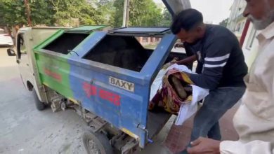 Photo of ਇਨਸਾਨੀਅਤ ਸ਼ਰਮਸਾਰ! ਫਗਵਾੜਾ ‘ਚ ਲਾਸ਼ ਨੂੰ ਨਹੀਂ ਨਸੀਬ ਹੋਈ ਐਂਬੂਲੈਂਸ, ਕੂੜਾ ਚੁੱਕਣ ਵਾਲੇ ਵਾਹਨ ‘ਚ ਲੈ ਕੇ ਗਏ ਸ਼ਮਸ਼ਾਨ