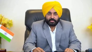 Photo of ਸ਼ੀਸ਼ ਮਹਿਲ ਵੇਖਣਾ ਹੈ ਤਾਂ ਕੈਪਟਨ ਅਮਰਿੰਦਰ ਸਿੰਘ ਅਤੇ ਕੇਂਦਰ ਵਿੱਚ ਮੰਤਰੀ ਰਵਨੀਤ ਬਿੱਟੂ ਦਾ ਵੇਖੋ CM ਮਾਨ