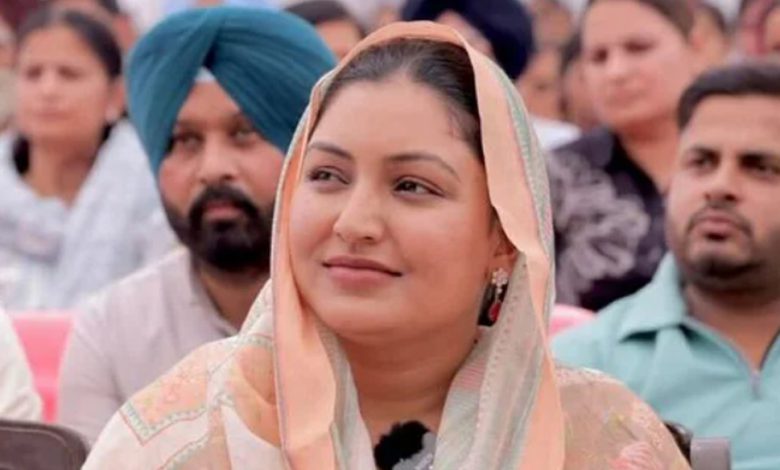 4 ਸਾਲ ਪੁਰਾਣੇ ਮਾਮਲੇ 'ਚ 'ਆਪ' ਵਿਧਾਇਕਾ ਅਨਮੋਲ ਗਗਨ ਮਾਨ ਸਣੇ ਚਾਰ ਬਰੀ 1 Untitled 1 23