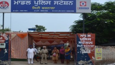 ਪੁਲਿਸ ਕਾਂਸਟੇਬਲ ਗ੍ਰਿਫ਼ਤਾਰ, ਥਾਣੇ 'ਚ ਹੀ ਕੀਤੀ ਵਾਰਦਾਤ 4 Photo of ਪੁਲਿਸ ਕਾਂਸਟੇਬਲ ਗ੍ਰਿਫ਼ਤਾਰ, ਥਾਣੇ ‘ਚ ਹੀ ਕੀਤੀ ਵਾਰਦਾਤ