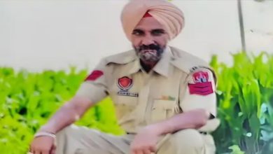 Photo of ਸੇਵਾਮੁਕਤੀ ਤੋਂ 20 ਦਿਨ ਪਹਿਲਾਂ ਥਾਣੇ ਦੇ ਮਾਲਖ਼ਾਨੇ ਚੋਂ ਪੈਸੇ ਕੱਢ ਮੁਨਸ਼ੀ ਨੇ ਉਡਾਏ ਜੂਏ ਚ, ਗ੍ਰਿਫ਼ਤਾਰ