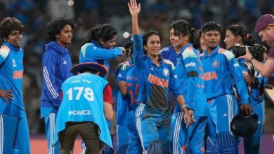 ਪਹਿਲਾਂ ਬੱਲੇਬਾਜ਼ੀ ਕਰਦੇ ਹੋਏ, ਅੱਠਵੇਂ ਓਵਰ ਵਿੱਚ ਸਿਰਫ਼ 49 ਦੌੜਾਂ ‘ਤੇ ਪੰਜ ਵਿਕਟਾਂ ਗੁਆ ਬੈਠੀ ਭਾਰਤੀ ਟੀਮ 6 Photo of ਪਹਿਲਾਂ ਬੱਲੇਬਾਜ਼ੀ ਕਰਦੇ ਹੋਏ, ਅੱਠਵੇਂ ਓਵਰ ਵਿੱਚ ਸਿਰਫ਼ 49 ਦੌੜਾਂ ‘ਤੇ ਪੰਜ ਵਿਕਟਾਂ ਗੁਆ ਬੈਠੀ ਭਾਰਤੀ ਟੀਮ