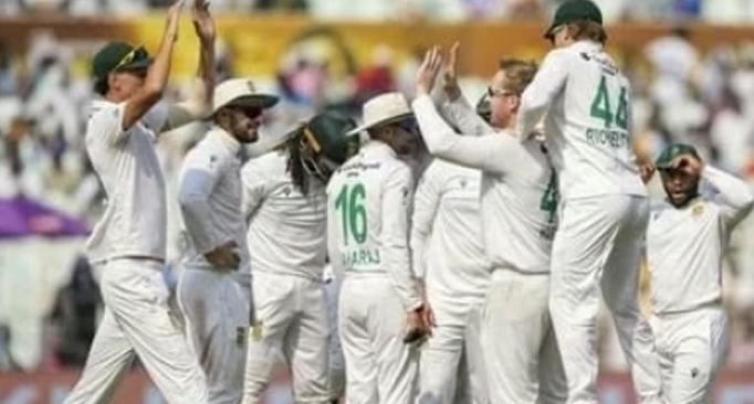 ਲਕਾਤਾ ਟੈਸਟ ਵਿੱਚ ਦੱਖਣੀ ਅਫਰੀਕਾ ਨੇ ਭਾਰਤੀ ਟੀਮ ਨੂੰ 30 ਦੌੜਾਂ ਨਾਲ ਹਰਾਇਆ 1 cs 8