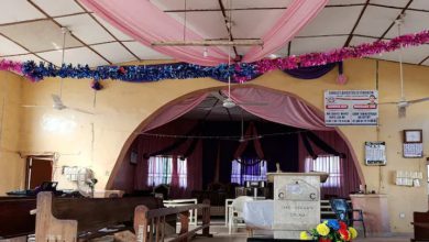 Photo of ਸਕੂਲ ‘ਤੇ ਵੱਡਾ ਹਮਲਾ, 12 ਅਧਿਆਪਕਾਂ ਸਮੇਤ 300 ਬੱਚਿਆਂ ਨੂੰ ਬੰਦੂਕ ਦੀ ਨੋਕ ‘ਤੇ ਕੀਤਾ ਕਿਡਨੈਪ