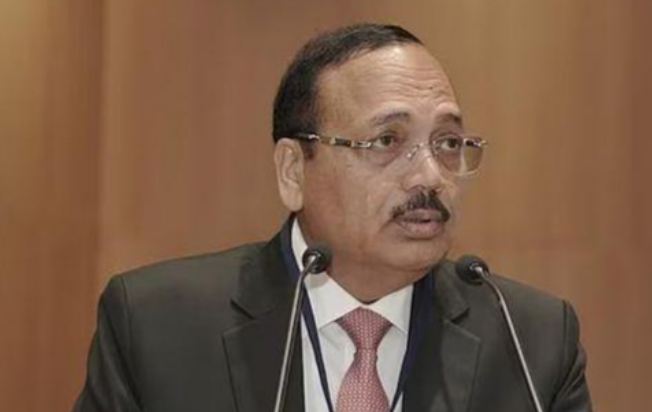 ਕੌਣ ਹਨ ਜਸਟਿਸ ਸੂਰਿਆ ਕਾਂਤ, ਜੋ ਕੱਲ੍ਹ ਬਣਨਗੇ ਭਾਰਤ ਦੇ 53ਵੇਂ ਚੀਫ਼ ਜਸਟਿਸ? 1 dsp 9