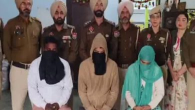 ਬਰਨਾਲਾ ਪੁਲਿਸ ਵੱਲੋਂ ਹਨੀ ਟ੍ਰੈਪ ਰਾਕੇਟ ਗਿਰੋਹ ਦਾ ਪਰਦਾਫਾਸ਼ 5 Photo of ਬਰਨਾਲਾ ਪੁਲਿਸ ਵੱਲੋਂ ਹਨੀ ਟ੍ਰੈਪ ਰਾਕੇਟ ਗਿਰੋਹ ਦਾ ਪਰਦਾਫਾਸ਼