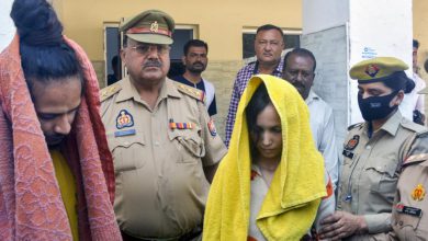 ਪਤੀ ਦਾ ਕਤਲ ਕਰਕੇ ਉਸਨੂੰ ਨੀਲੇ ਡਰੱਮ ਵਿੱਚ ਸੁੱਟਣ ਵਾਲੀ ਮੁਸਕਾਨ ਬਣੀ ਮਾਂ 3 Photo of ਪਤੀ ਦਾ ਕਤਲ ਕਰਕੇ ਉਸਨੂੰ ਨੀਲੇ ਡਰੱਮ ਵਿੱਚ ਸੁੱਟਣ ਵਾਲੀ ਮੁਸਕਾਨ ਬਣੀ ਮਾਂ