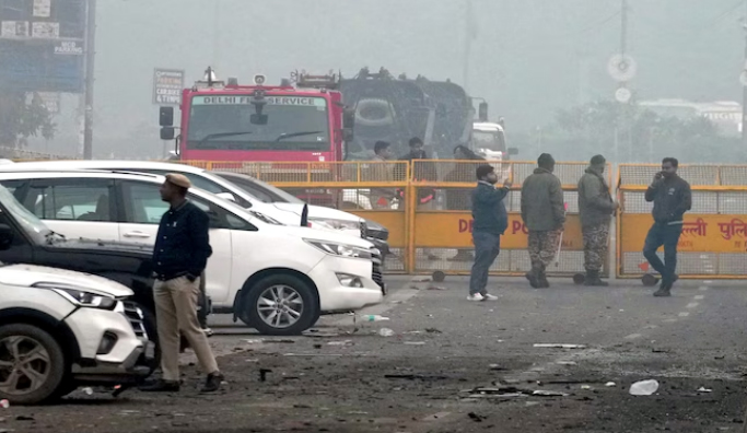 ਲਾਲ ਕਿਲ੍ਹਾ ਮੈਟਰੋ ਸਟੇਸ਼ਨ ਧਮਾਕਾ :- ਮ੍ਰਿਤਕਾਂ ਦੀ ਪਛਾਣ ਸਰੀਰ ‘ਤੇ ਬਣੇ ਟੈਟੂਆਂ ਦੁਆਰਾ ਕੀਤੀ 1 lq