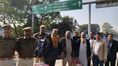 ਪਾਕਿਸਤਾਨ ਦੇ ਮੁਹੰਮਦ ਇਕਬਾਲ ਸਮੇਤ ਤਿੰਨ ਕੈਦੀ ਰਿਹਾਅ, 30 ਸਾਲ ਬਾਅਦ ਹੋਈ ਘਰ ਵਾਪਸੀ 6 Photo of ਪਾਕਿਸਤਾਨ ਦੇ ਮੁਹੰਮਦ ਇਕਬਾਲ ਸਮੇਤ ਤਿੰਨ ਕੈਦੀ ਰਿਹਾਅ, 30 ਸਾਲ ਬਾਅਦ ਹੋਈ ਘਰ ਵਾਪਸੀ