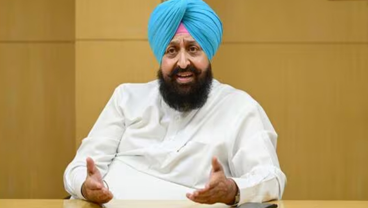 ਪੰਜਾਬ ਅਨੁਸੂਚਿਤ ਜਾਤੀ ਕਮਿਸ਼ਨ ਵੱਲੋਂ ਪ੍ਰਤਾਪ ਸਿੰਘ ਬਾਜਵਾ ਨੂੰ ਨੋਟਿਸ, 10 ਨਵੰਬਰ ਨੂੰ ਪੇਸ਼ ਹੋਣ ਦੇ ਹੁਕਮ 2 sa 11