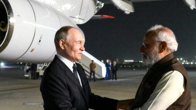 ਰੂਸੀ ਰਾਸ਼ਟਰਪਤੀ ਵਲਾਦੀਮੀਰ ਪੁਤਿਨ ਆਪਣੀ ਦੋ ਦਿਨਾਂ ਭਾਰਤ ਫੇਰੀ ਸਮਾਪਤ ਕਰਨ ਤੋਂ ਬਾਅਦ ਦਿੱਲੀ ਲਈ ਰਵਾਨਾ 2 Photo of ਰੂਸੀ ਰਾਸ਼ਟਰਪਤੀ ਵਲਾਦੀਮੀਰ ਪੁਤਿਨ ਆਪਣੀ ਦੋ ਦਿਨਾਂ ਭਾਰਤ ਫੇਰੀ ਸਮਾਪਤ ਕਰਨ ਤੋਂ ਬਾਅਦ ਦਿੱਲੀ ਲਈ ਰਵਾਨਾ