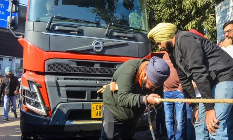 ਸ਼ਰਨਦੀਪ ਸਿੰਘ ਨੇ ਫਾਇਰ ਟੈਂਡਰ ਖਿੱਚ ਕੇ ਤੋੜਿਆ ਆਪਣਾ ਹੀ ਰਿਕਾਰਡ 1 591496834 18549874378005747 7706598684330598298 n 2