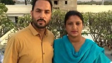 Photo of ਚੋਣ ਡਿਊਟੀ ਦੌਰਾਨ ਜਾਨ ਗਵਾਉਣ ਵਾਲੇ ਅਧਿਆਪਕ ਜੋੜੇ ਦੇ ਪਰਿਵਾਰ ਲਈ ਮਾਨ ਸਰਕਾਰ ਵੱਲੋਂ 20 ਲੱਖ ਰੁਪਏ ਮਾਲੀ ਸਹਾਇਤਾ ਦੇਣ ਦਾ ਐਲਾਨ