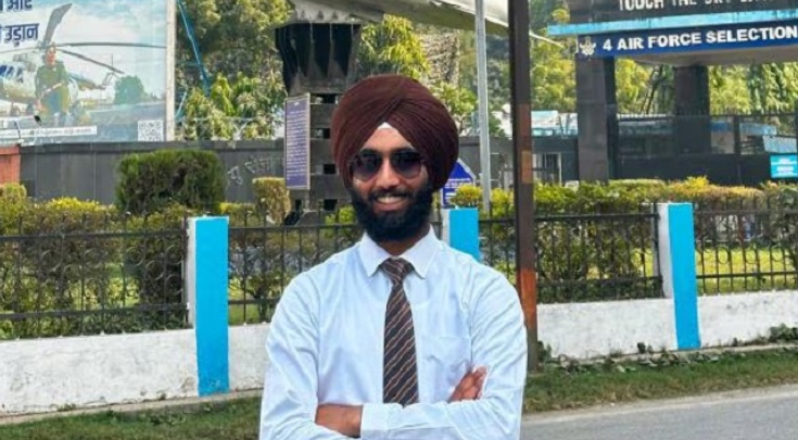 ਇੱਕ ਨੌਜਵਾਨ ਕਾਂਸਟੇਬਲ ਚੁਣਿਆ ਗਿਆ ਭਾਰਤੀ ਹਵਾਈ ਫ਼ੌਜ ਦੀ ਫਲਾਇੰਗ ਬ੍ਰਾਂਚ ਲਈ 1 D5 32