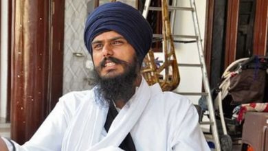 Photo of ਸੰਸਦ ਦੇ ਸਰਦ ਰੁੱਤ ਇਜਲਾਸ ‘ਚ ਸ਼ਾਮਲ ਨਹੀਂ ਹੋ ਸਕੇਗਾ ਅੰਮ੍ਰਿਤਪਾਲ ਸਿੰਘ, HC ਨੇ ਕੀਤਾ ਪਟੀਸ਼ਨ ਦਾ ਨਿਪਟਾਰਾ