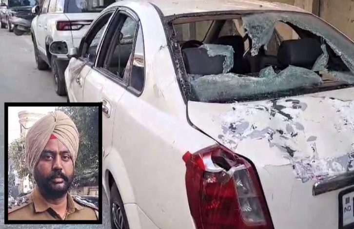 ਲੁਧਿਆਣਾ ਕੋਰਟ ਕੰਪਲੈਕਸ ਦੇ ਬਾਹਰ ਭਿੜੇ ਦੋ ਗੁੱਟ, ਇੱਕ ਦੂਜੇ ‘ਤੇ ਤੇਜ਼ਧਾਰ ਹਥਿਆਰਾਂ ਨਾਲ ਹਮਲਾ, ਵਾਹਨਾਂ ਦੀ ਕੀਤੀ ਭੰਨਤੋੜ 1 Untitled 1 5