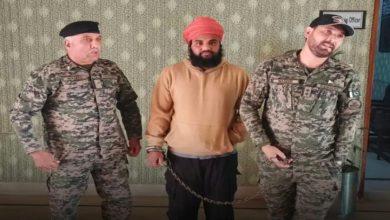 ਬਾਰਡਰ ਟੱਪ ਕੇ ਪਾਕਿਸਤਾਨ ਗਏ ਜਲੰਧਰ ਦੇ ਸ਼ਰਨਦੀਪ ਦਾ ਵਾਪਸ ਆਉਣ ਤੋਂ ਇਨਕਾਰ 3 Photo of ਬਾਰਡਰ ਟੱਪ ਕੇ ਪਾਕਿਸਤਾਨ ਗਏ ਜਲੰਧਰ ਦੇ ਸ਼ਰਨਦੀਪ ਦਾ ਵਾਪਸ ਆਉਣ ਤੋਂ ਇਨਕਾਰ