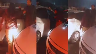 Photo of “ਮੈਂ ਤੁਹਾਡੇ ਮੂੰਹ ‘ਤੇ ਪਿਸ਼ਾਬ ਕਰ ਦਿਆਂਗੀ,” ਅਲੀਗੜ੍ਹ ਦੀ ਮਹਿਲਾ ਇੰਸਪੈਕਟਰ