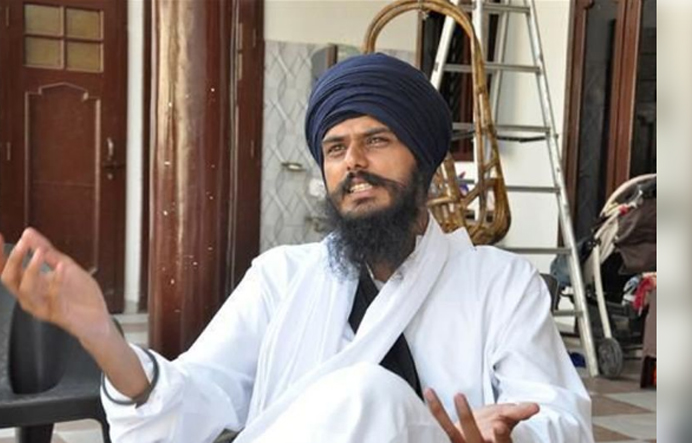 video conferencing ਰਾਹੀਂ ਹਾਈ ਕੋਰਟ ’ਚ ਪੇਸ਼ ਹੋਏ ਸੰਸਦ ਮੈਂਬਰ ਅੰਮ੍ਰਿਤਪਾਲ ਸਿੰਘ 1 d555 8