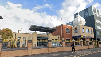 Photo of Gurudwara Guru Nanak : ਬ੍ਰਿਟੇਨ ਦੇ ਗੁਰਦੁਆਰਾ ਸਾਹਿਬ ‘ਚ ਨੌਜਵਾਨ ਨੇ ਸੁੱਟਿਆ ਮਾਸ, ਪੁਲਿਸ ਨੇ CCTV ਰਾਹੀਂ ਫੜਿਆ ਮੁਲਜ਼ਮ