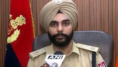 ਅੰਮ੍ਰਿਤਸਰ ਦਿਹਾਤੀ ਦੇ SSP ਰਹੇ ਮਨਿੰਦਰ ਸਿੰਘ ਨੂੰ ਕੀਤਾ ਬਹਾਲ 4 Photo of ਅੰਮ੍ਰਿਤਸਰ ਦਿਹਾਤੀ ਦੇ SSP ਰਹੇ ਮਨਿੰਦਰ ਸਿੰਘ ਨੂੰ ਕੀਤਾ ਬਹਾਲ