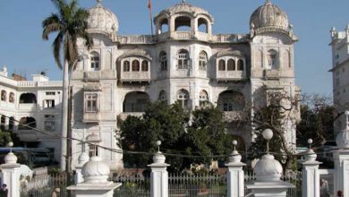 Photo of ਸ੍ਰੀ ਦਰਬਾਰ ਸਾਹਿਬ ਦੀ ਗ਼ਲਤ ਤਸਵੀਰ ਬਣਾ ਕੇ ਸੋਸ਼ਲ ਮੀਡੀਆ ’ਤੇ ਪੋਸਟ ਕੀਤੇ ਜਾਣ ਦਾ SGPC ਨੇ ਲਿਆ ਸਖ਼ਤ ਨੋਟਿਸ