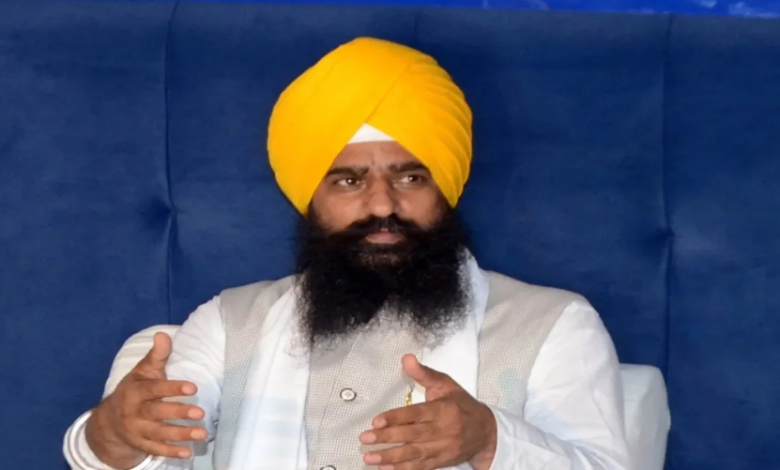 328 ਪਾਵਨ ਸਰੂਪਾਂ ਦੇ ਮਾਮਲੇ ’ਚ ਕੀਤੀ ਜਾ ਰਹੀ ਸਿਆਸਤ ਕੀਤੀ ਜਾਵੇ ਬੰਦ- ਜਥੇਦਾਰ ਗਿਆਨੀ ਕੁਲਦੀਪ ਸਿੰਘ ਗੜਗੱਜ 1 Screenshot 2026 01 01 155433 1