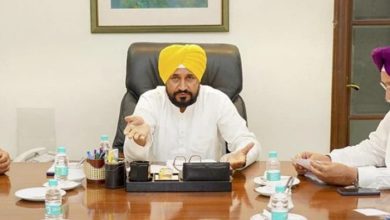 Photo of MP ਚੰਨੀ ਦਾ ਸਰਕਾਰ ‘ਤੇ ਵੱਡਾ ਹਮਲਾ; ਪੰਚਾਇਤਾਂ ਨੂੰ ਲੱਖਾਂ ਦੇ ਬਿਜਲੀ ਬਿਲ ਭੇਜ ਰਹੀ ਸਰਕਾਰ