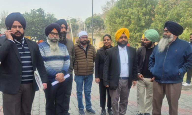 ਅੱਜ ਦੂਜੇ ਦਿਨ ਸੁਖਦੇਵ ਸਿੰਘ ਭੌਰ ਸਮੇਤ ਪੰਜ SGPC. ਮੁਲਾਜ਼ਮ ਸਿੱਟ ਕੋਲ ਬਿਆਨ ਦਰਜ ਕਰਾਉਣ ਪੁੱਜੇ 1 d5 1 3