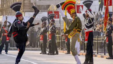 Photo of ਪਾਕਿਸਤਾਨ ਨੇ ਰਿਹਾਅ ਕੀਤੇ 7 ਭਾਰਤੀ ਕੈਦੀ, ਅੱਜ ਅਟਾਰੀ ਬਾਰਡਰ ਰਾਹੀਂ ਹੋਵੇਗੀ ਦੇਸ਼ ਵਾਪਸੀ