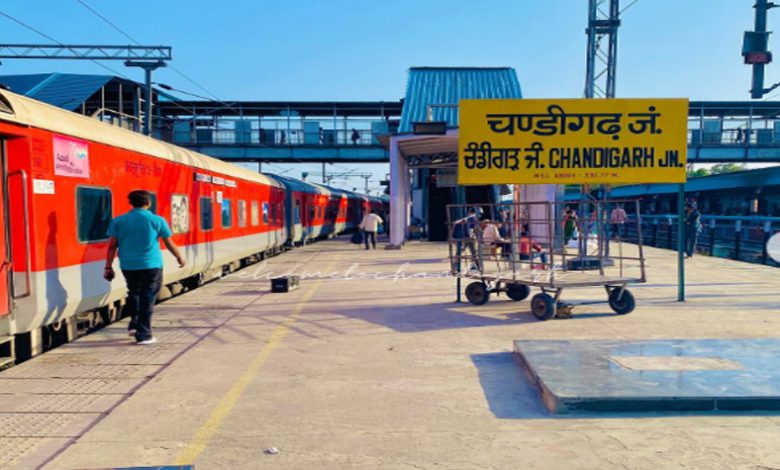 ਕਾਲਕਾ-ਦਿੱਲੀ ਸ਼ਤਾਬਦੀ ਐਕਸਪ੍ਰੈਸ ਹਾਦਸੇ ਦਾ ਨੋਟਿਸ, ਪਾਇਲਟ ਵਿਰੁੱਧ ਕਤਲ ਦੀ ਕੋਸ਼ਿਸ਼ ਦਾ ਮਾਮਲਾ ਦਰਜ 1 d51 22