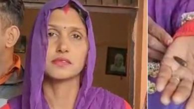 20 ਸਾਲ ਤੱਕ ਕਮਰ 'ਚ ਗੋਲ਼ੀ ਲੈ ਕੇ ਘੁੰਮਦੀ ਰਹੀ ਔਰਤ 3 Photo of 20 ਸਾਲ ਤੱਕ ਕਮਰ ‘ਚ ਗੋਲ਼ੀ ਲੈ ਕੇ ਘੁੰਮਦੀ ਰਹੀ ਔਰਤ