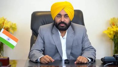Photo of ਇੱਕ ਵਾਰ ਫਿਰ ਤੋਂ CM ਭਗਵੰਤ ਮਾਨ ਨੂੰ ਵਿਦੇਸ਼ ਜਾਣ ਲਈ ਨਹੀਂ ਮਿਲੀ ਇਜਾਜ਼ਤ, ਕੇਂਦਰ ਸਰਕਾਰ ਨੇ ਦਿੱਤਾ ਜਵਾਬ