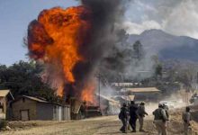 Photo of ਮਨੀਪੁਰ ‘ਚ ਫਿਰ ਭੜਕੀ ਹਿੰਸਾ, ਚੱਲੀਆਂ ਤਾਬੜਤੋੜ ਗੋਲੀਆਂ, 30 ਤੋਂ ਵੱਧ ਘਰ ਫੂਕੇ