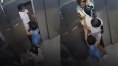 Photo of ਲਿਫਟ ’ਚ ਫਸੀਆਂ ਦੋ ਬੱਚੀਆਂ, ‘ਨਿਡਰ ਲੜਕੀ’ ਨੇ ਦਰਵਾਜ਼ੇ ਰੋਕ ਕੇ ਬਚਾਈ ਜਾਨ