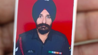 Photo of ਪਿੰਡ ਚੀਮਾ ਖੁਰਦ ਵਿਖੇ ਸਾਬਕਾ ਸਰਪੰਚ ਨੇ ਸਾਬਕਾ ਫੌਜੀ ਦਾ ਤੇਜ਼ਧਾਰ ਹਥਿਆਰਾਂ ਨਾਲ ਕੀਤਾ ਕਤਲ