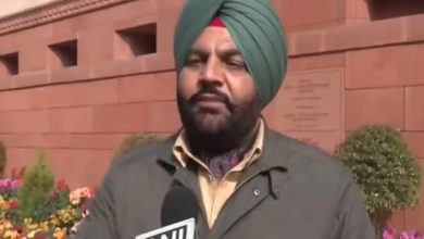 Photo of ਰਾਜਾ ਵੜਿੰਗ ਤੇ ਗੁਰਜੀਤ ਔਜਲਾ ਸਣੇ 8 MP ਸੰਸਦ ‘ਚੋਂ ਸਸਪੈਂਡ