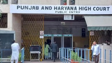 Photo of ਬਿਕਰਮ ਸਿੰਘ ਮਜੀਠੀਆ, ਬੰਟੀ ਰੋਮਾਣਾ ਤੇ ਕੰਵਰਜੀਤ ਸਿੰਘ ਸੰਧੂ ਦੀ ਪਟੀਸ਼ਨ ‘ਤੇ ਚੰਡੀਗੜ੍ਹ ਪ੍ਰਸ਼ਾਸਨ ਨੂੰ HC ਦਾ ਨੋਟਿਸ